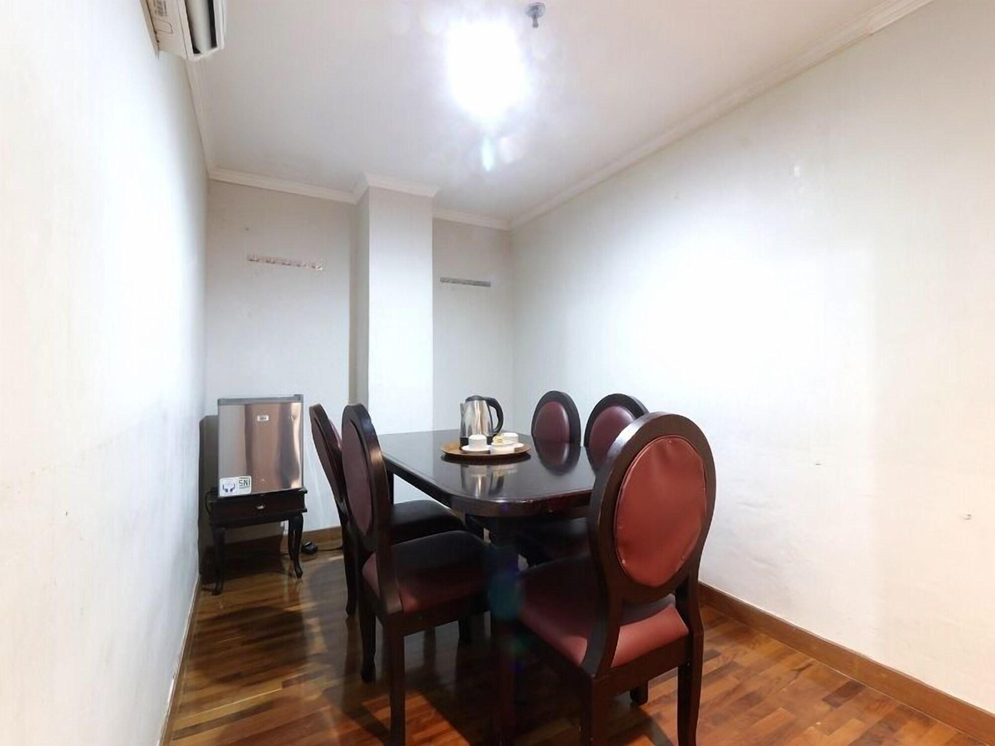 P Hotel Джакарта Екстер'єр фото