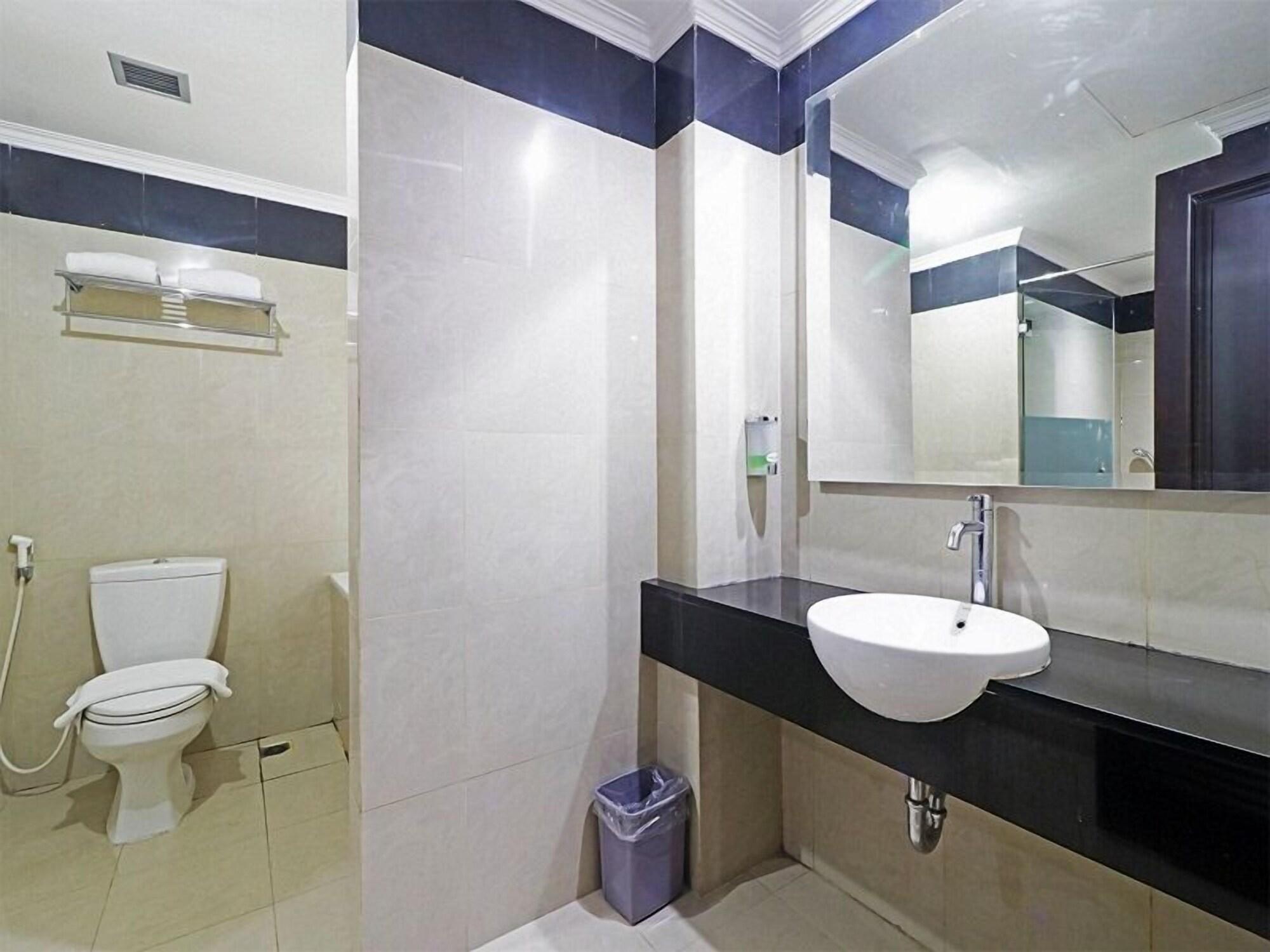 P Hotel Джакарта Екстер'єр фото