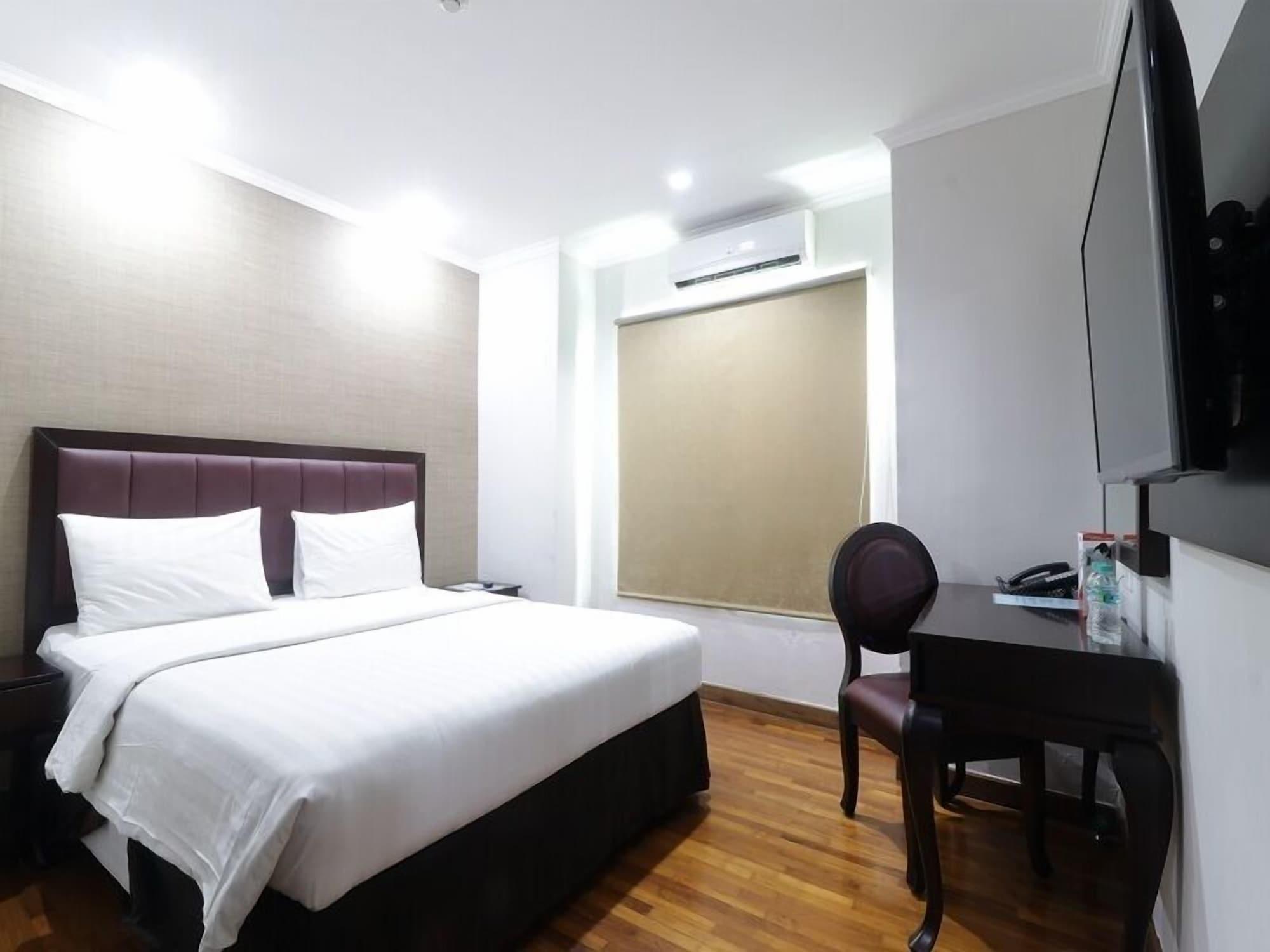 P Hotel Джакарта Екстер'єр фото