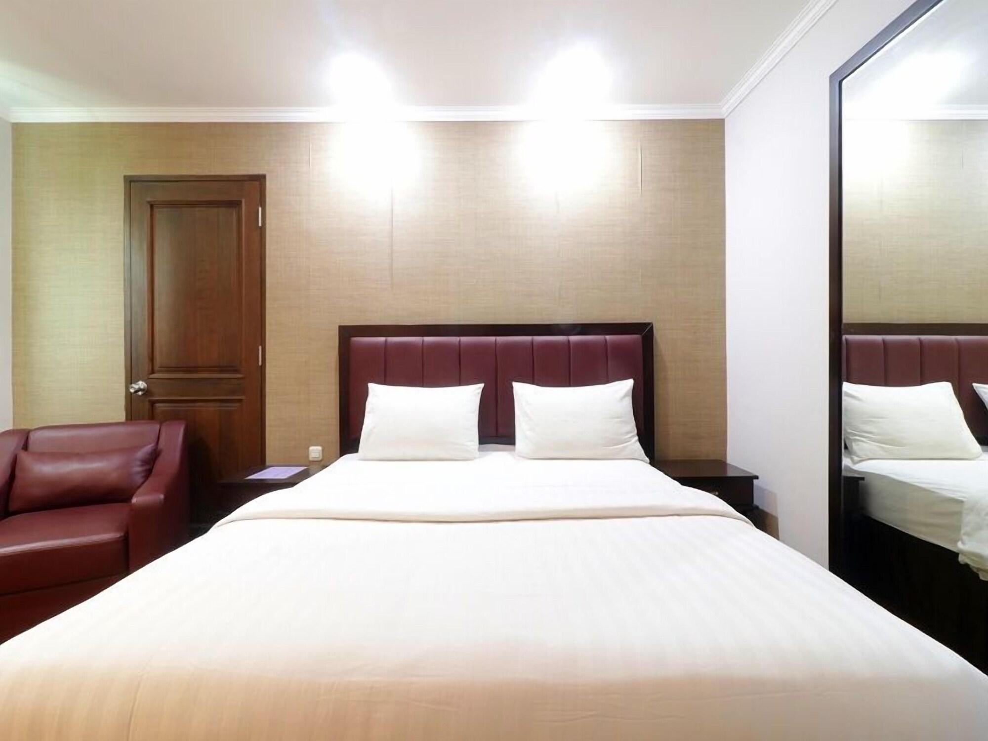 P Hotel Джакарта Екстер'єр фото