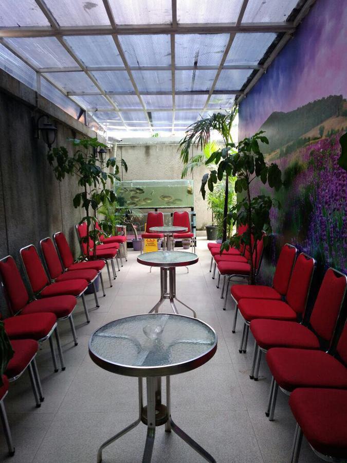 P Hotel Джакарта Екстер'єр фото
